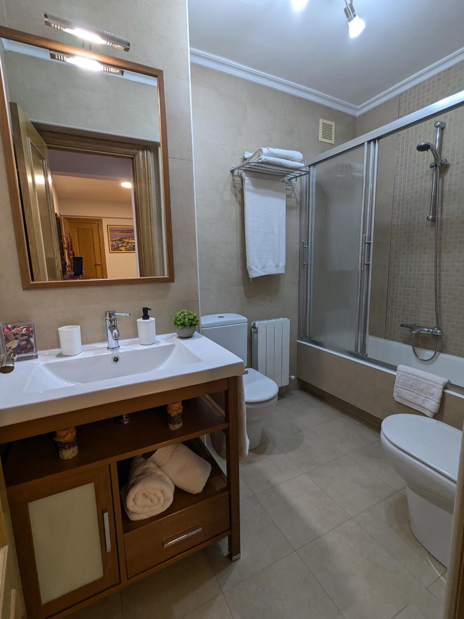 Apartamento Portugalete Gran Bilbao 3 Dormitorios - 3 Bedrooms Bagian luar foto